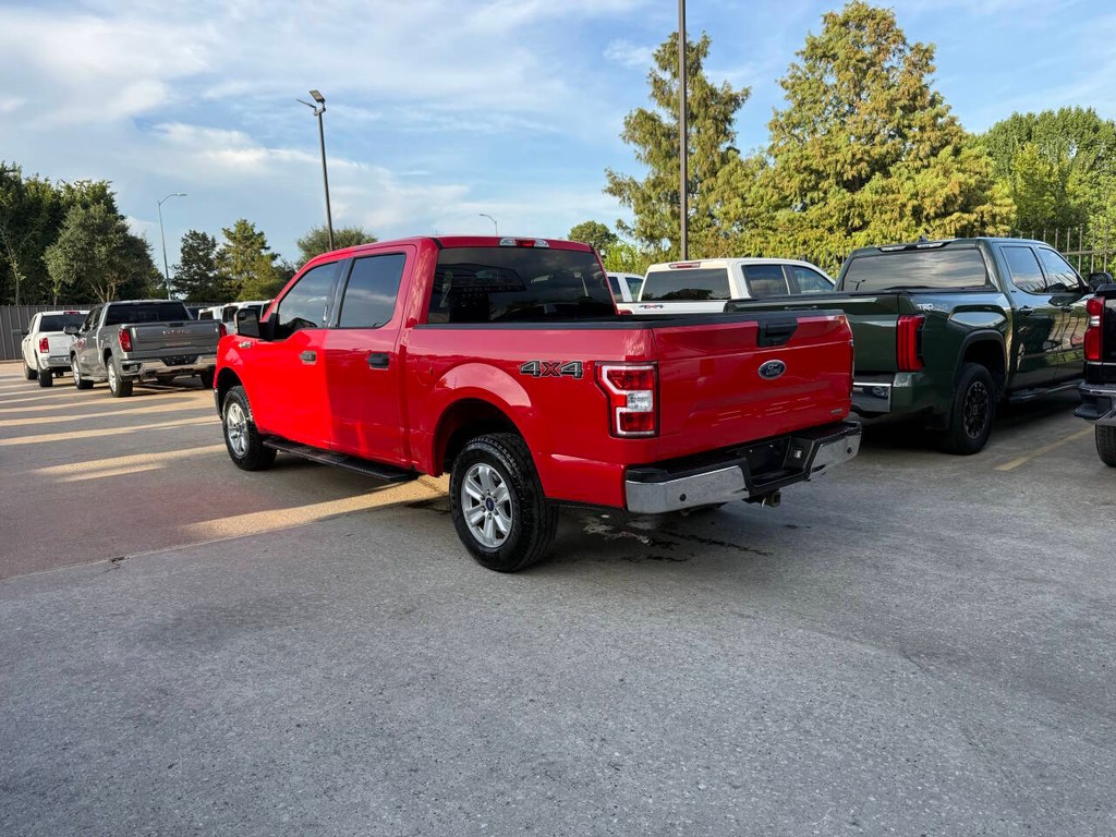 Ford F-150 Vehicle Full-screen Gallery Image 04