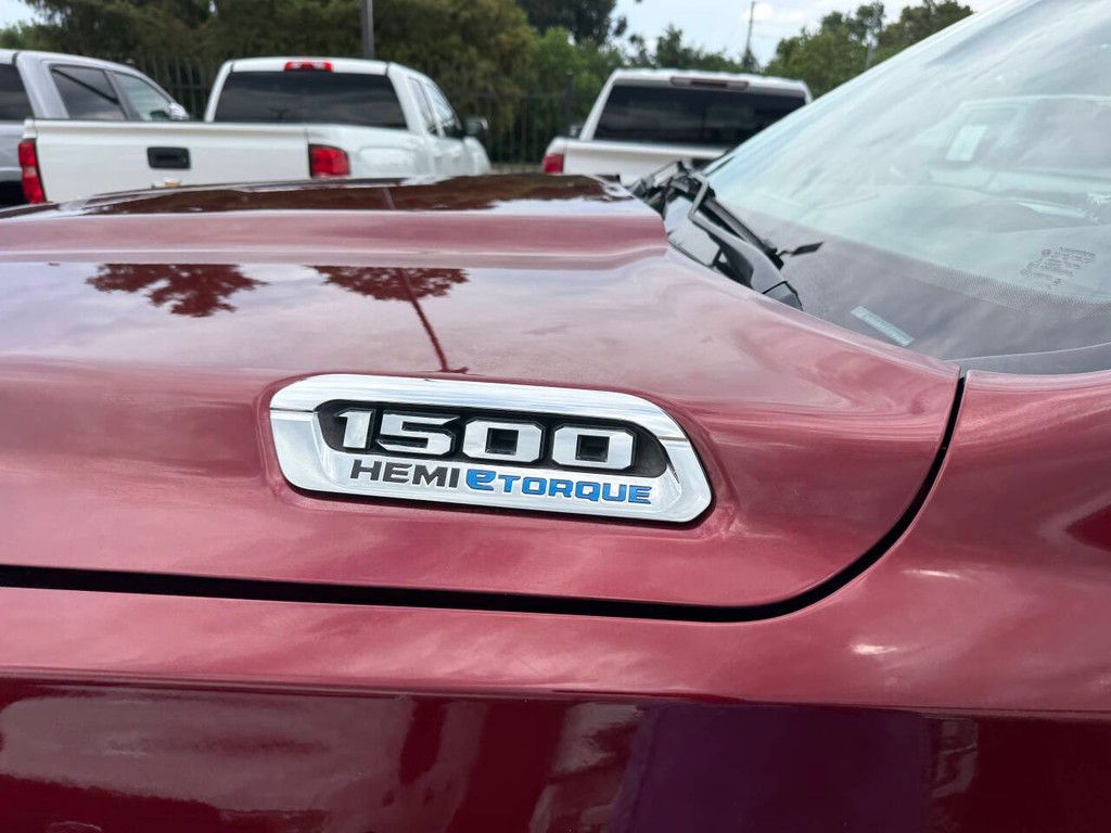 Ram 1500 Vehicle Full-screen Gallery Image 36