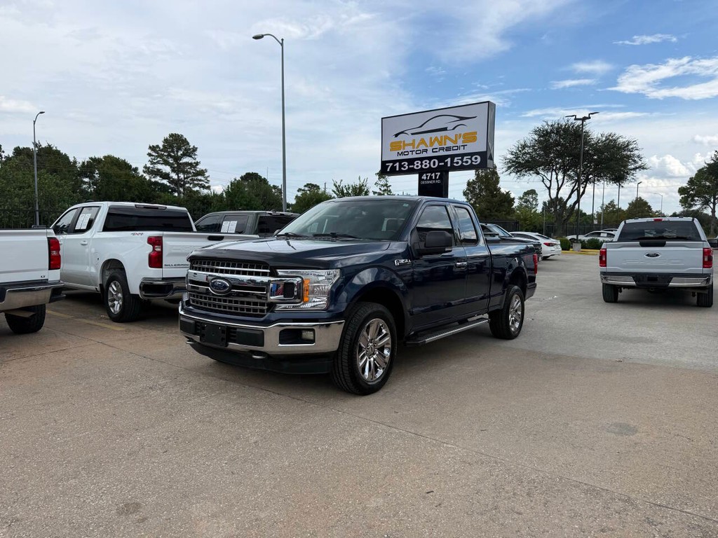 Ford F-150 Vehicle Full-screen Gallery Image 03