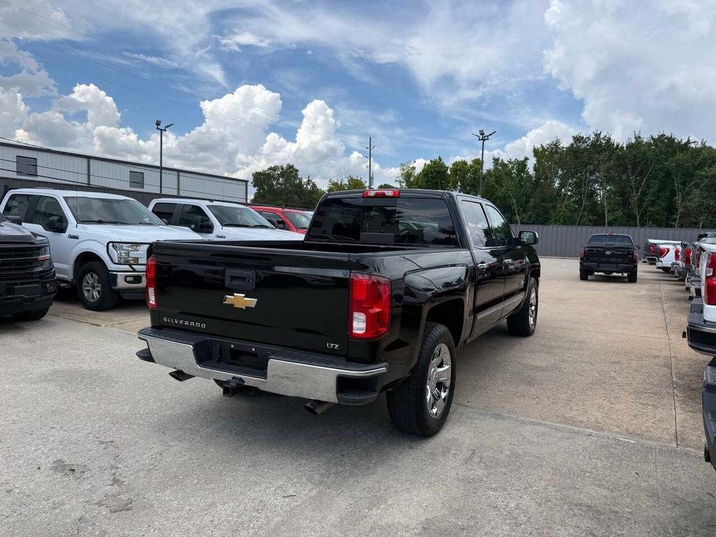 Chevrolet Silverado 1500 Vehicle Full-screen Gallery Image 05