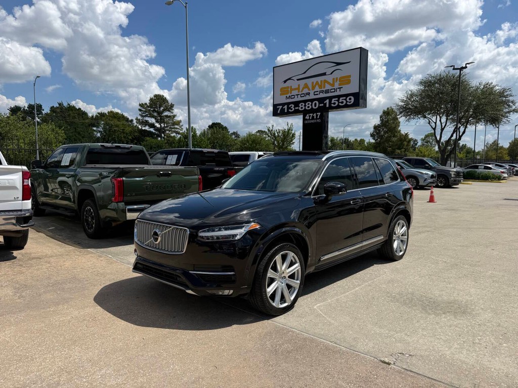 Volvo XC90 Vehicle Full-screen Gallery Image 46