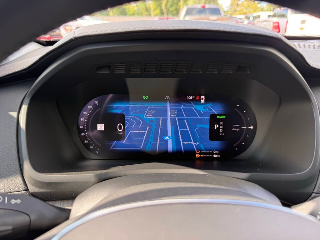 Volvo XC90 Recharge Vehicle Full-screen Gallery Image 35