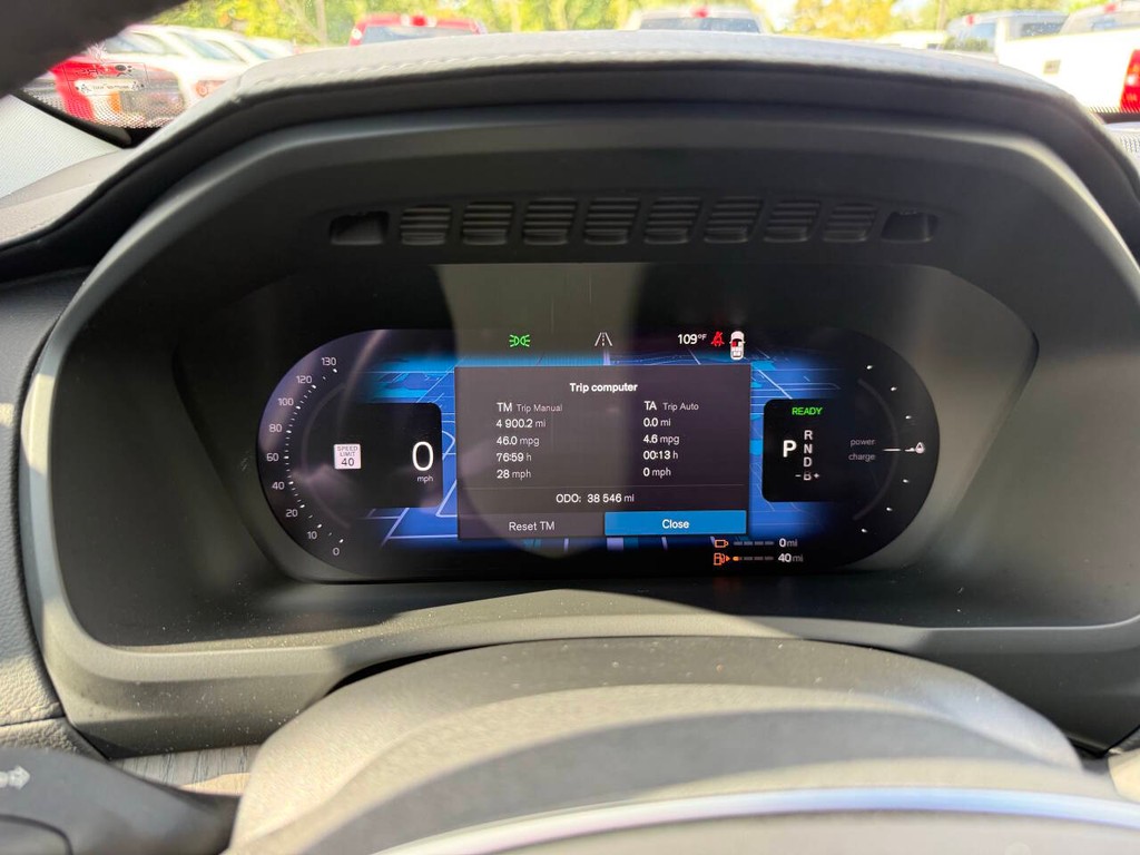Volvo XC90 Recharge Vehicle Full-screen Gallery Image 36