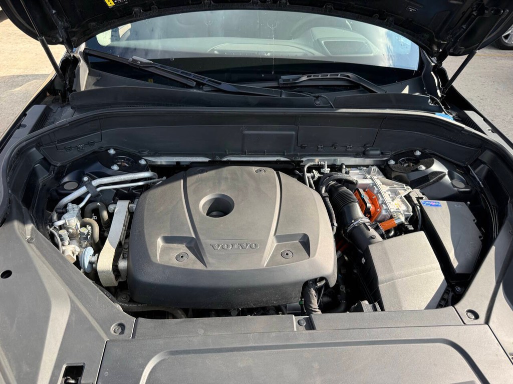 Volvo XC90 Recharge Vehicle Full-screen Gallery Image 39