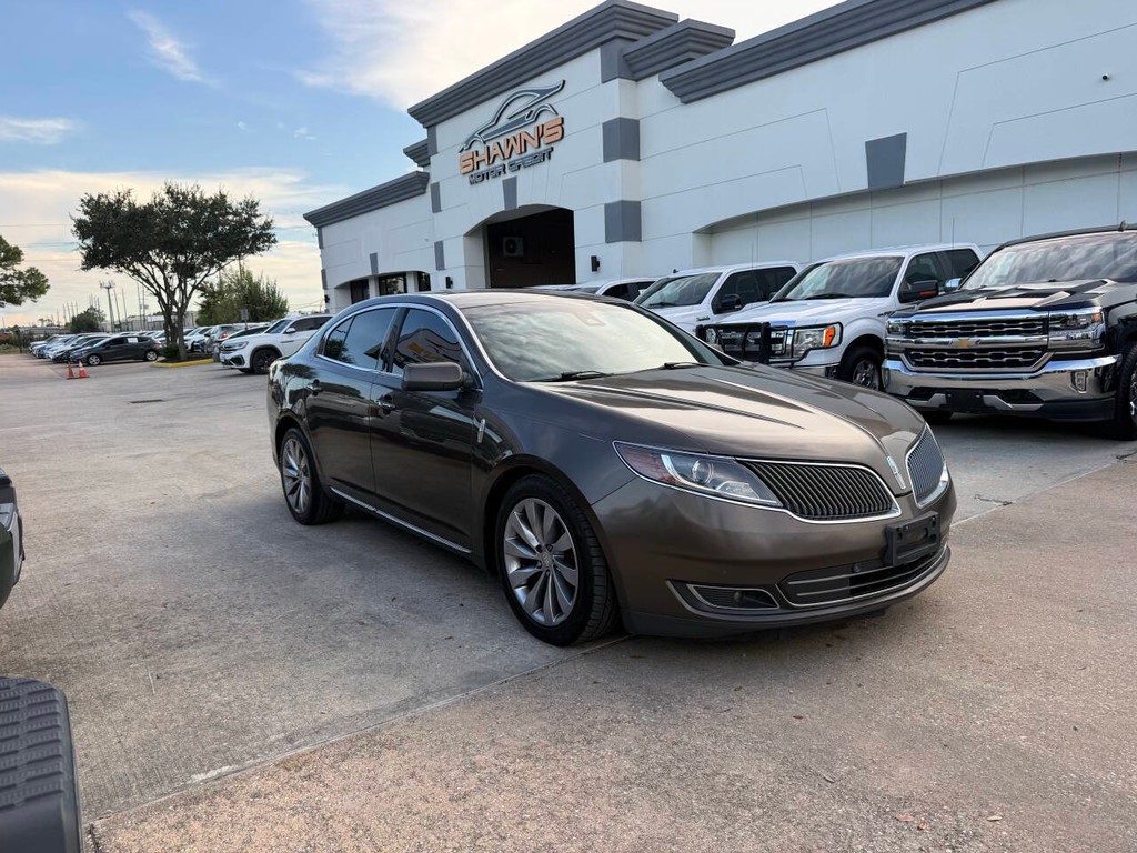 Lincoln MKS Vehicle Full-screen Gallery Image 41