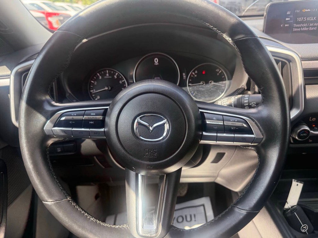 Mazda CX-50 Vehicle Full-screen Gallery Image 23