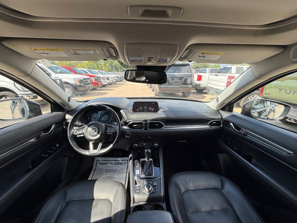 Mazda CX-5 Vehicle Full-screen Gallery Image 18