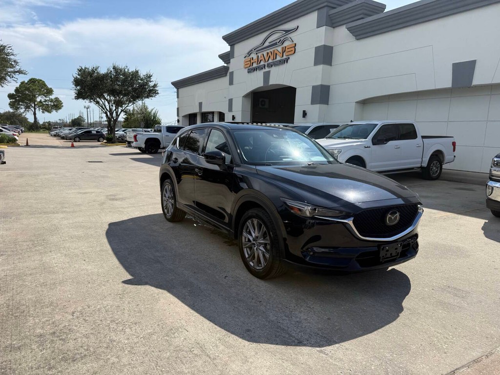 Mazda CX-5 Vehicle Full-screen Gallery Image 42