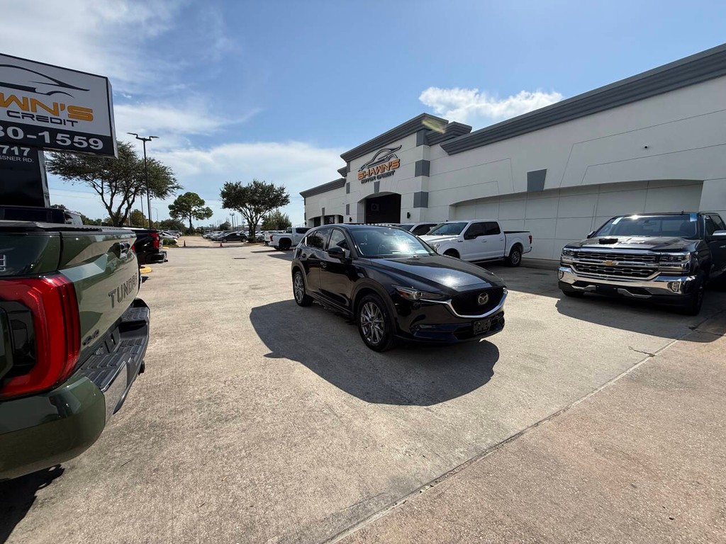 Mazda CX-5 Vehicle Full-screen Gallery Image 44