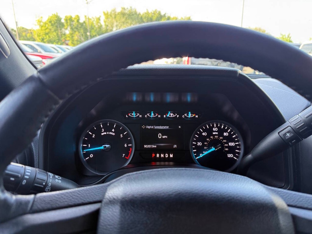 Ford Expedition Vehicle Full-screen Gallery Image 33