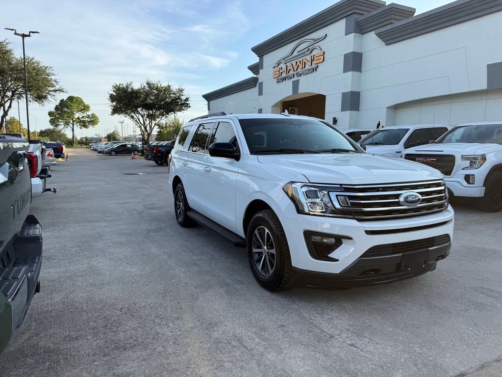 Ford Expedition Vehicle Full-screen Gallery Image 42