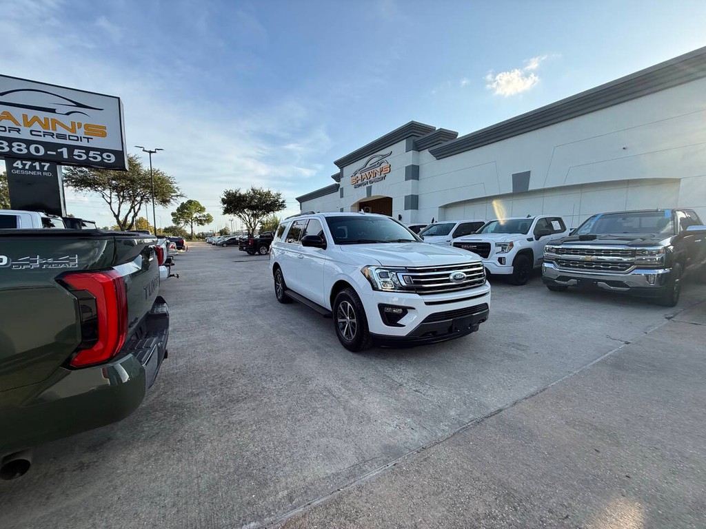 Ford Expedition Vehicle Full-screen Gallery Image 43