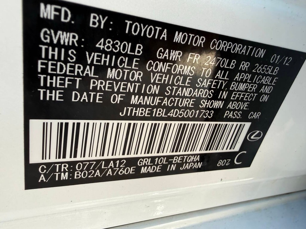 Lexus GS 350 Vehicle Full-screen Gallery Image 34