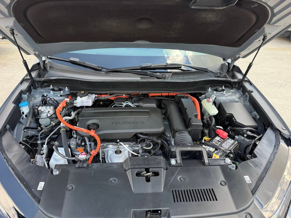 Honda CR-V Hybrid Vehicle Full-screen Gallery Image 34