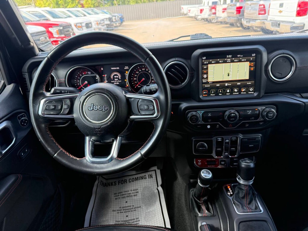Jeep Wrangler Unlimited Vehicle Full-screen Gallery Image 21