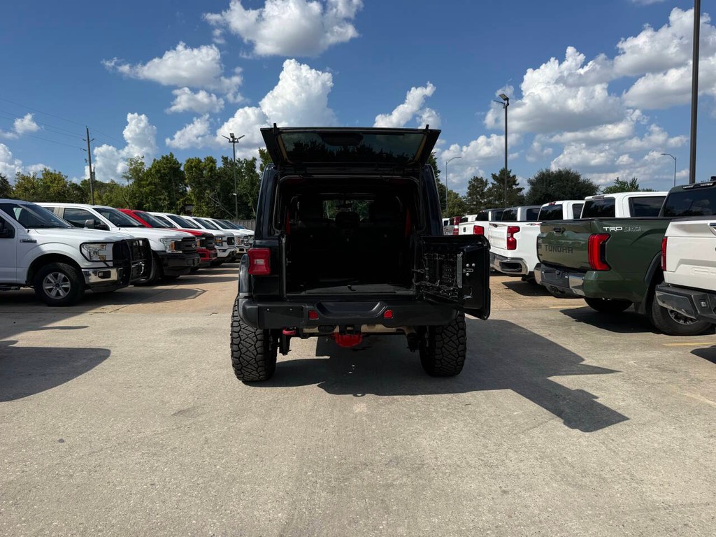 Jeep Wrangler Unlimited Vehicle Full-screen Gallery Image 37