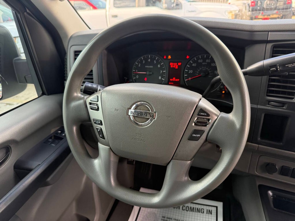 Nissan NV Cargo Vehicle Full-screen Gallery Image 16