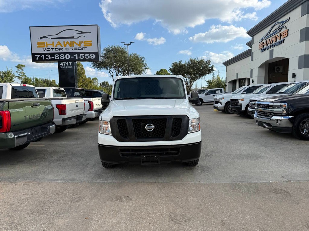 Nissan NV Cargo Vehicle Full-screen Gallery Image 31