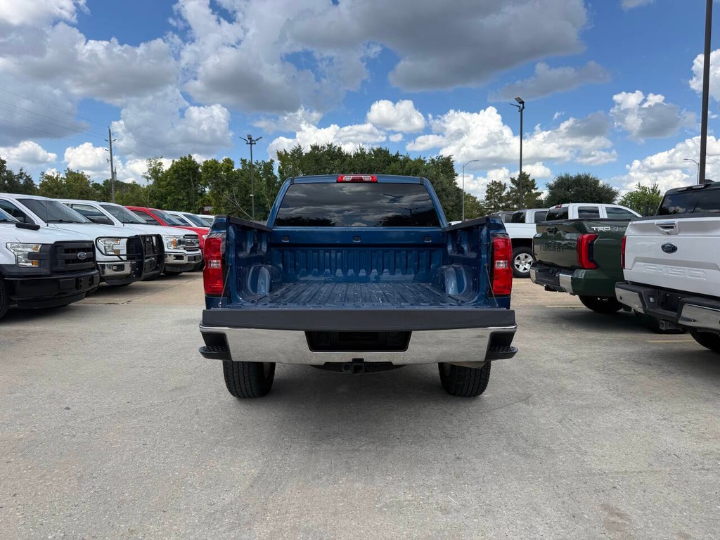 Chevrolet Silverado 1500 Vehicle Full-screen Gallery Image 37