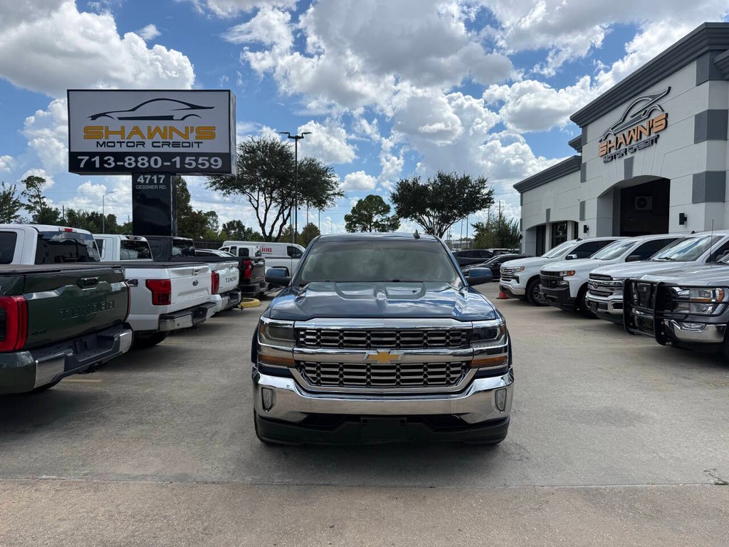 Chevrolet Silverado 1500 Vehicle Full-screen Gallery Image 40