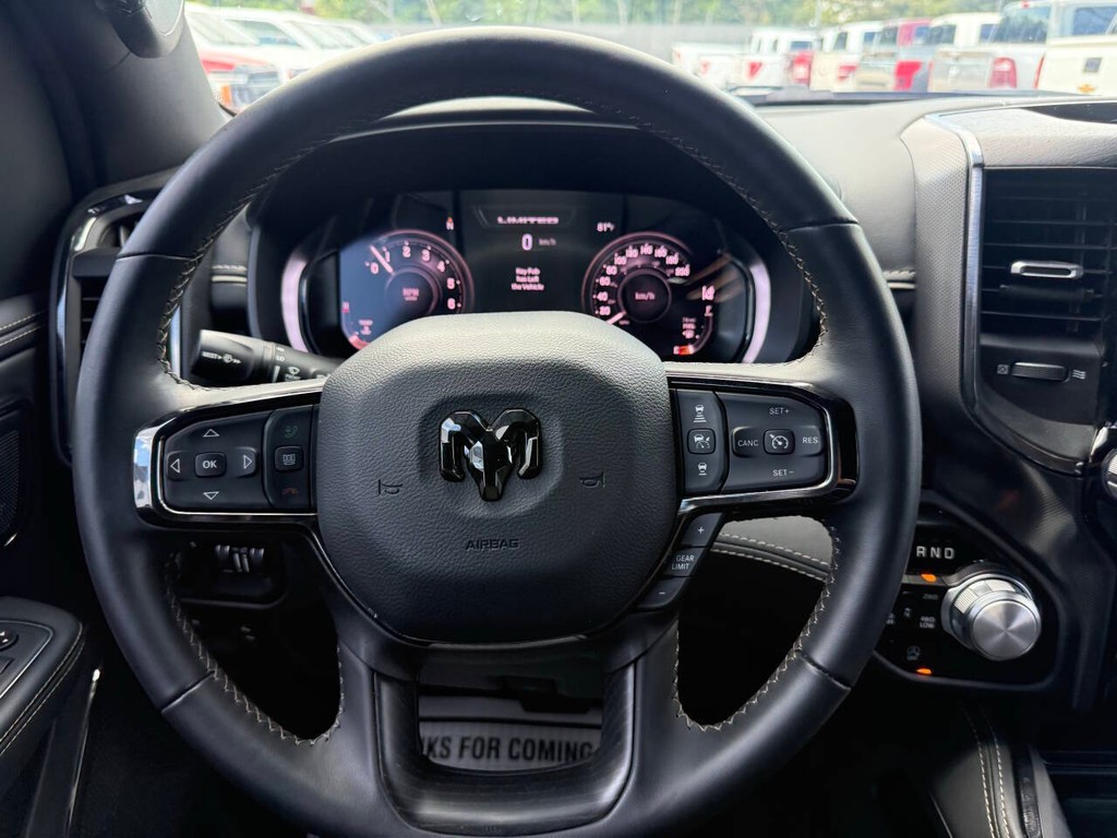 Ram 1500 Vehicle Full-screen Gallery Image 23
