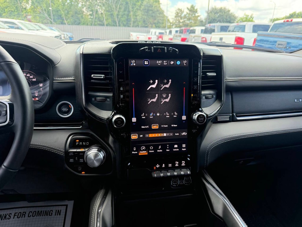 Ram 1500 Vehicle Full-screen Gallery Image 24