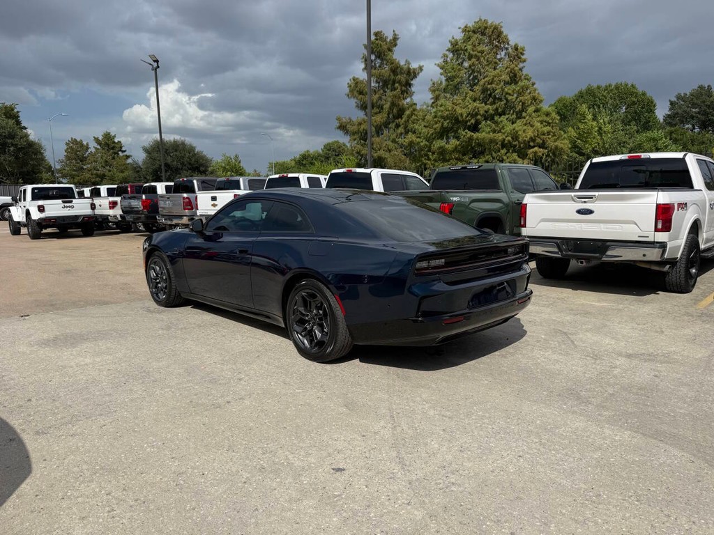 Dodge Charger Daytona Vehicle Full-screen Gallery Image 04