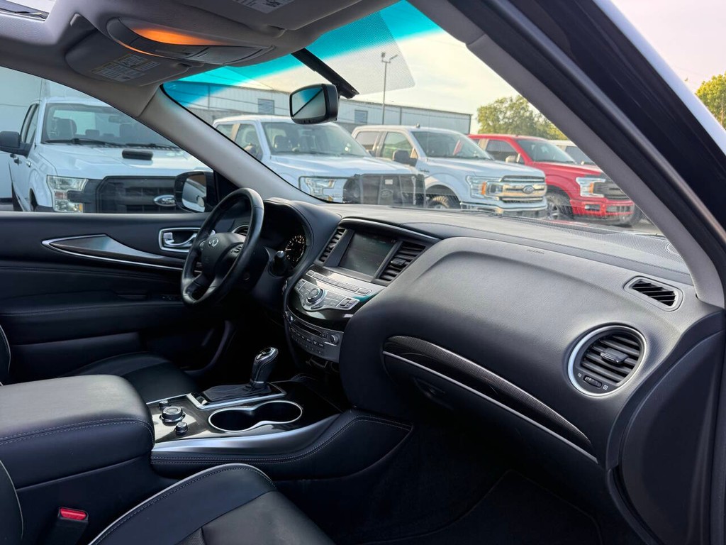 INFINITI QX60 Vehicle Full-screen Gallery Image 09