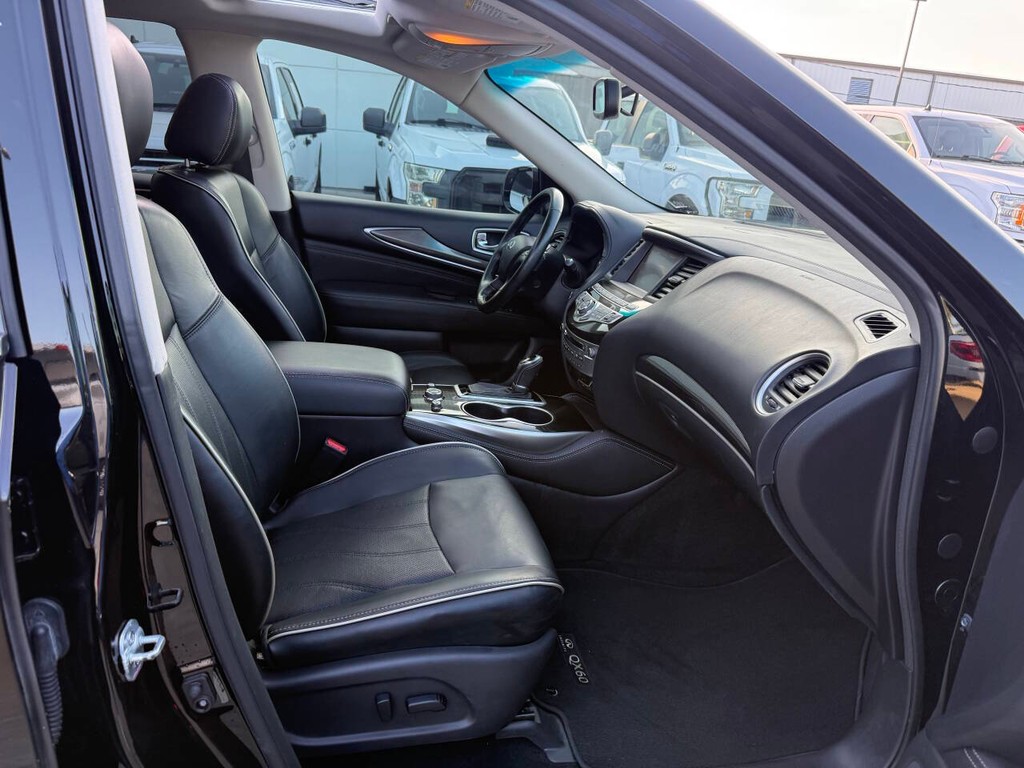 INFINITI QX60 Vehicle Full-screen Gallery Image 10
