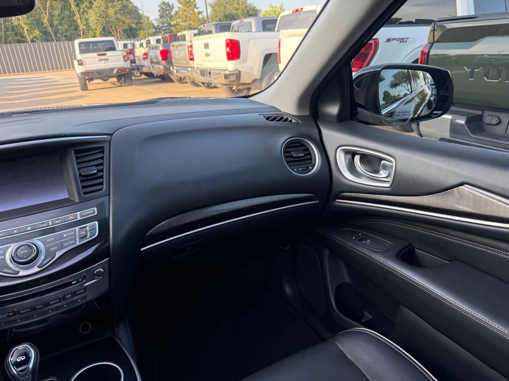 INFINITI QX60 Vehicle Full-screen Gallery Image 22