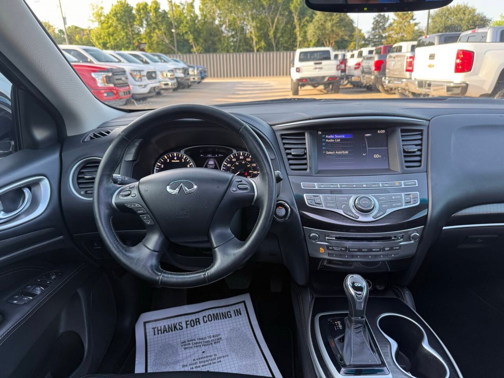 INFINITI QX60 Vehicle Full-screen Gallery Image 23