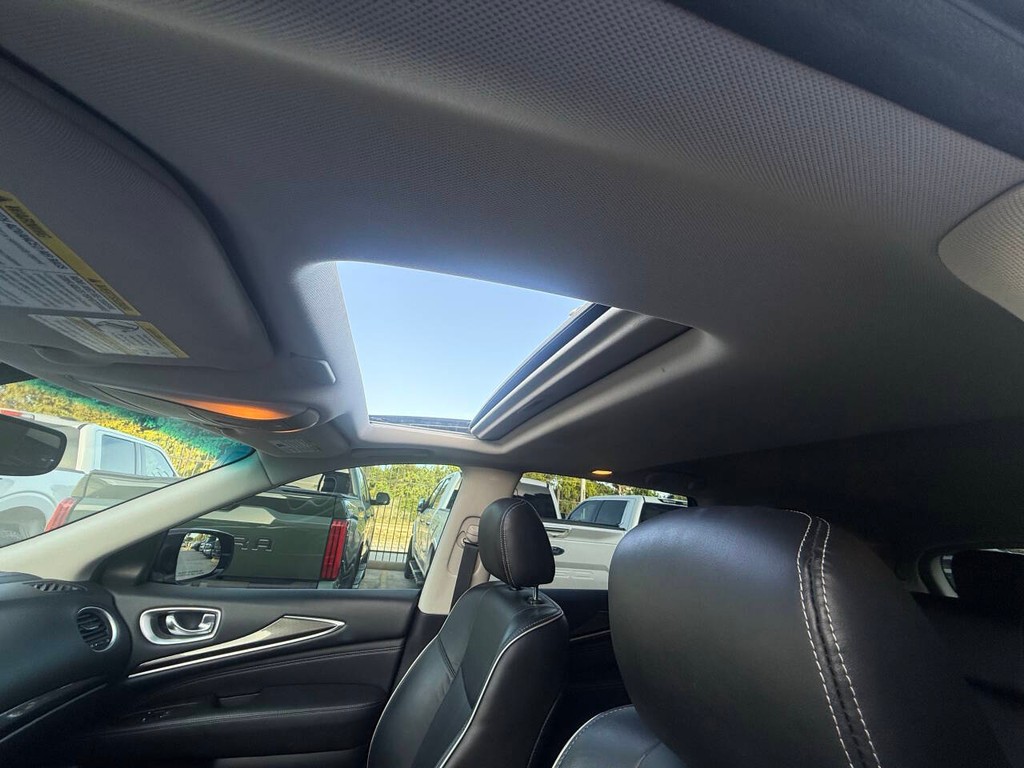 INFINITI QX60 Vehicle Full-screen Gallery Image 33