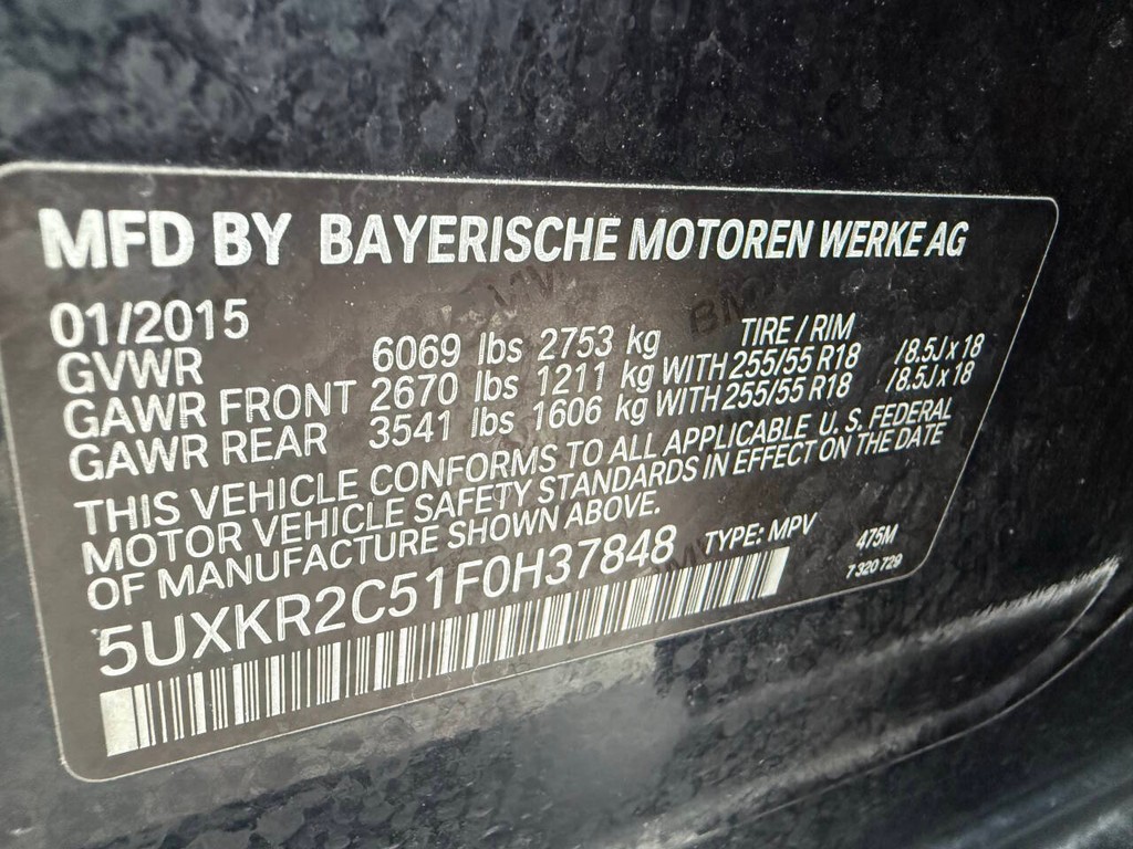 BMW X5 Vehicle Full-screen Gallery Image 33