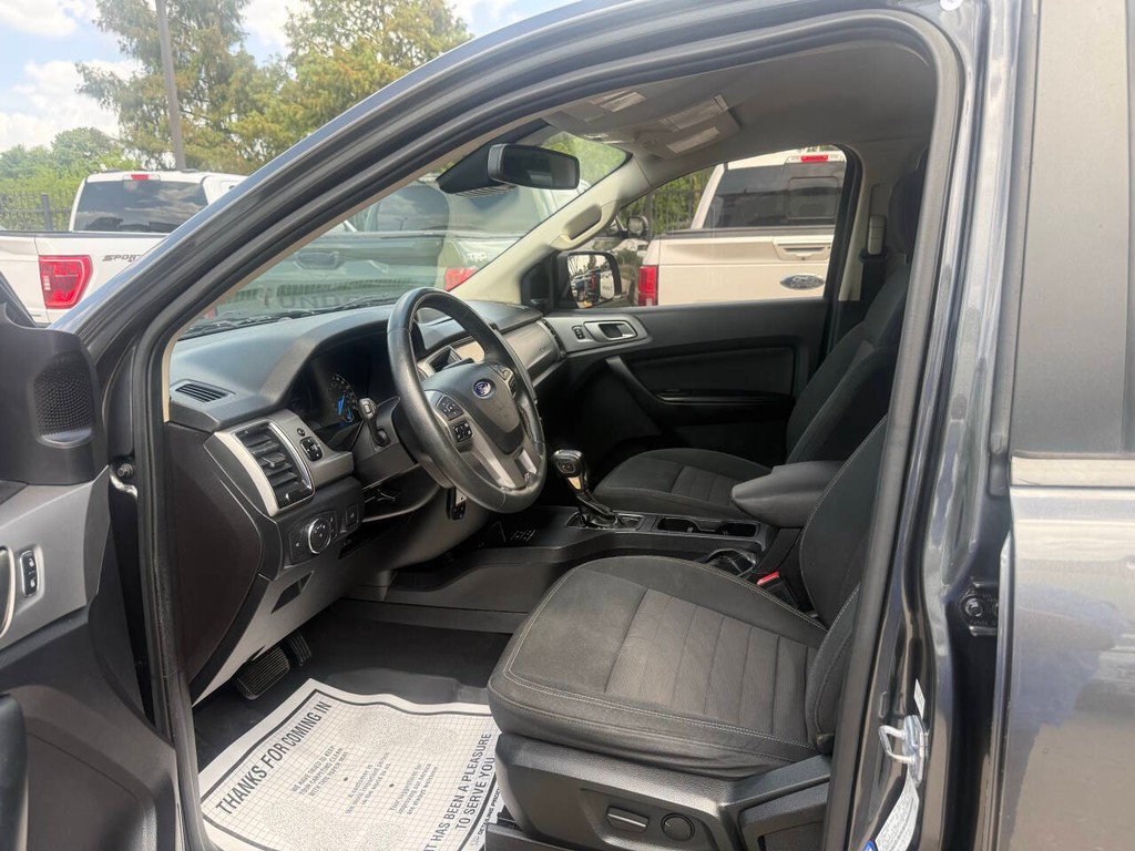Ford Ranger Vehicle Full-screen Gallery Image 07