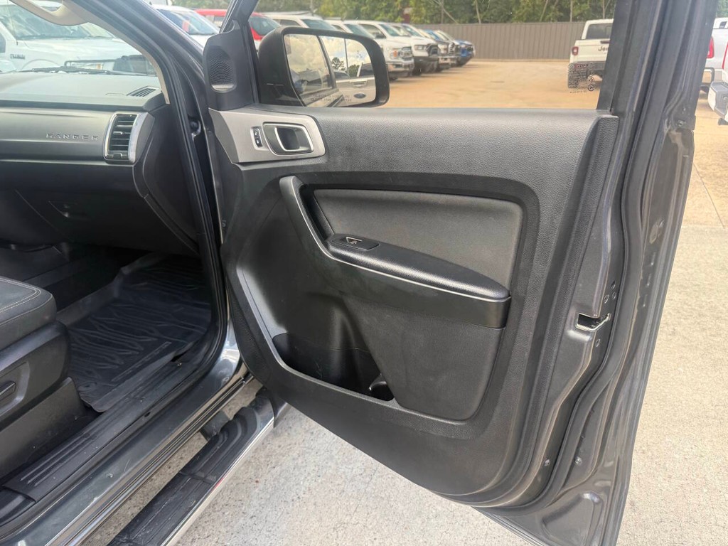 Ford Ranger Vehicle Full-screen Gallery Image 11