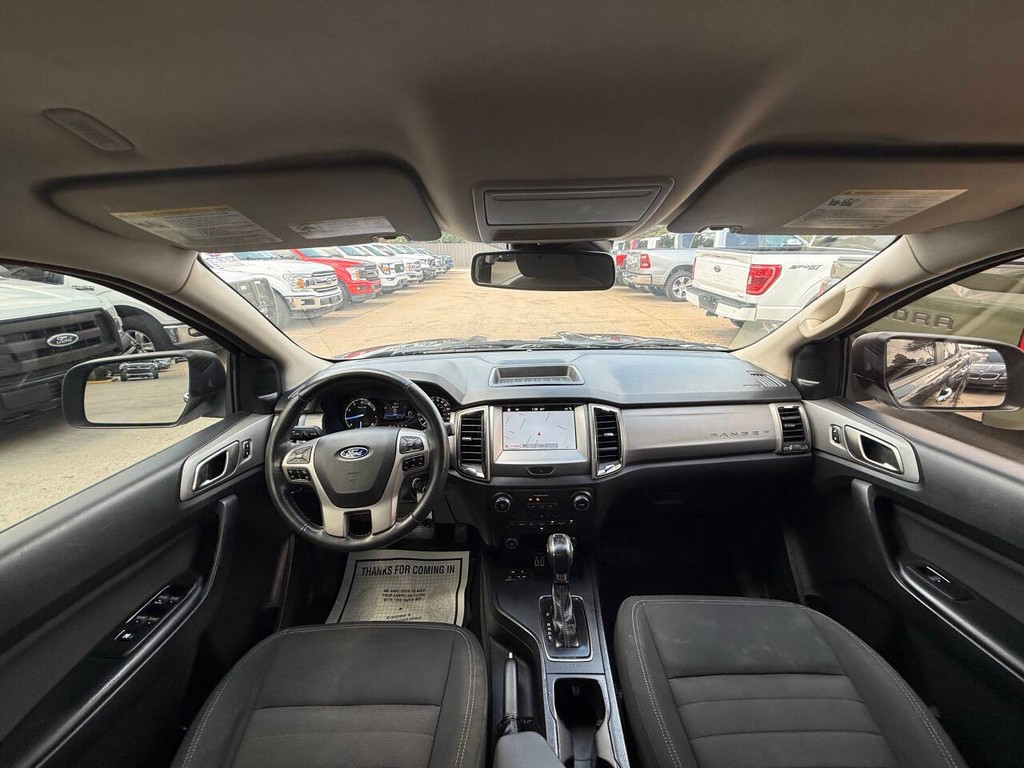 Ford Ranger Vehicle Full-screen Gallery Image 18