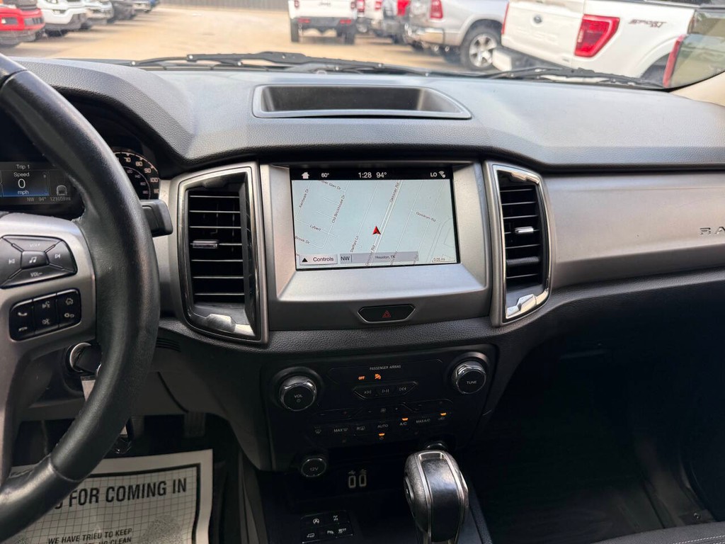 Ford Ranger Vehicle Full-screen Gallery Image 24