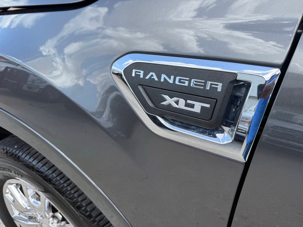 Ford Ranger Vehicle Full-screen Gallery Image 35