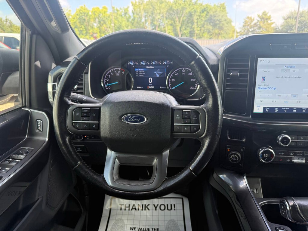 Ford F-150 Vehicle Full-screen Gallery Image 22