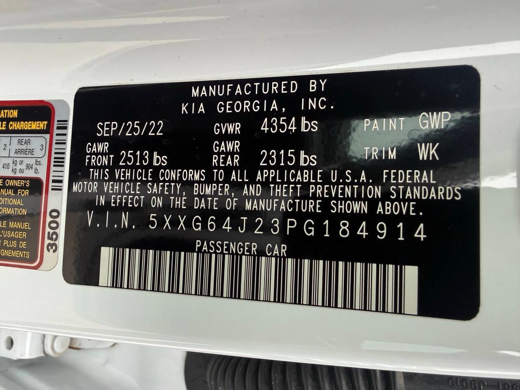 Kia K5 Vehicle Full-screen Gallery Image 32