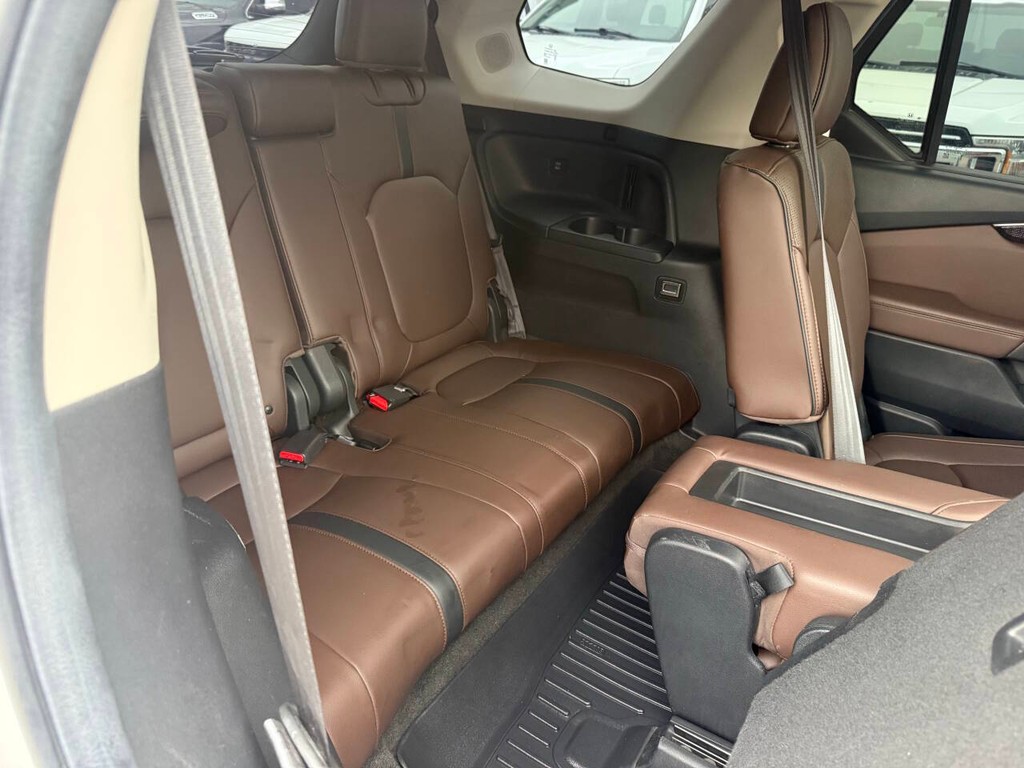 Honda Pilot Vehicle Full-screen Gallery Image 17