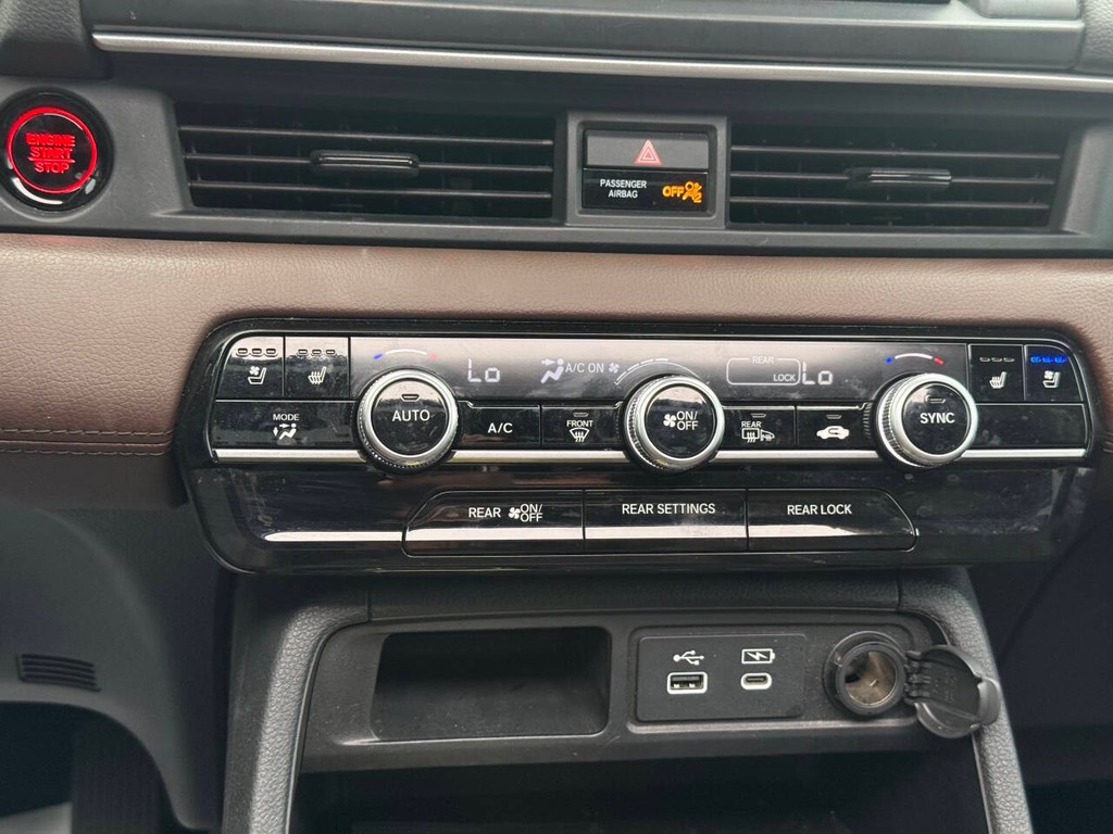 Honda Pilot Vehicle Full-screen Gallery Image 30
