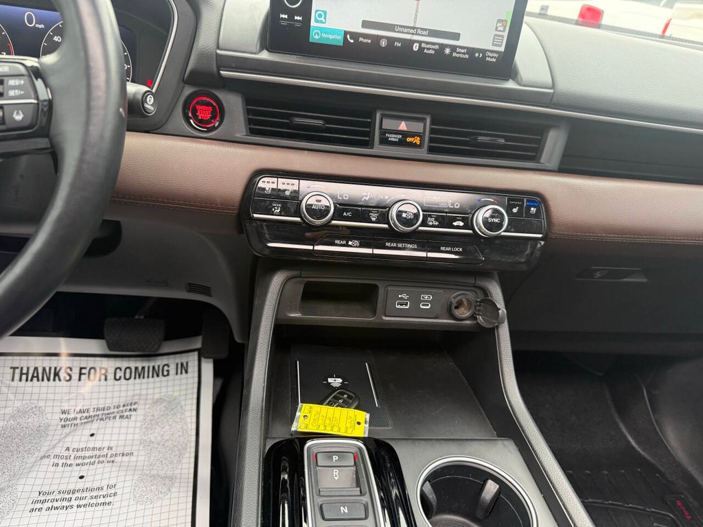 Honda Pilot Vehicle Full-screen Gallery Image 31
