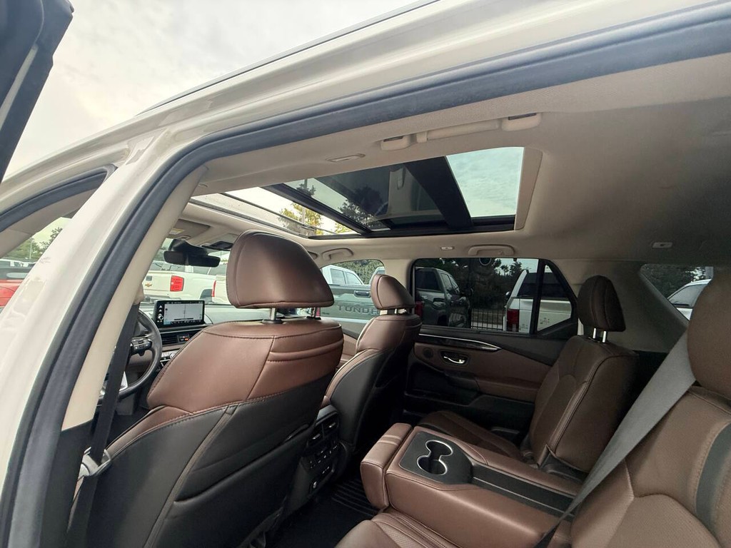 Honda Pilot Vehicle Full-screen Gallery Image 35