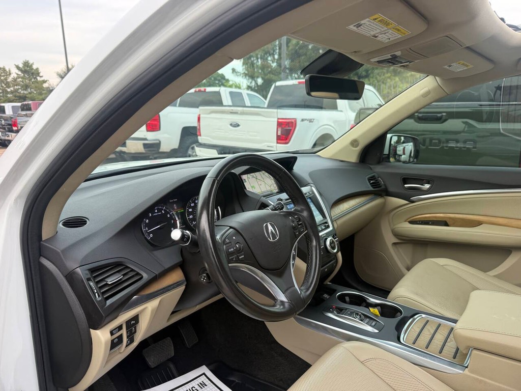 Acura MDX Vehicle Full-screen Gallery Image 06