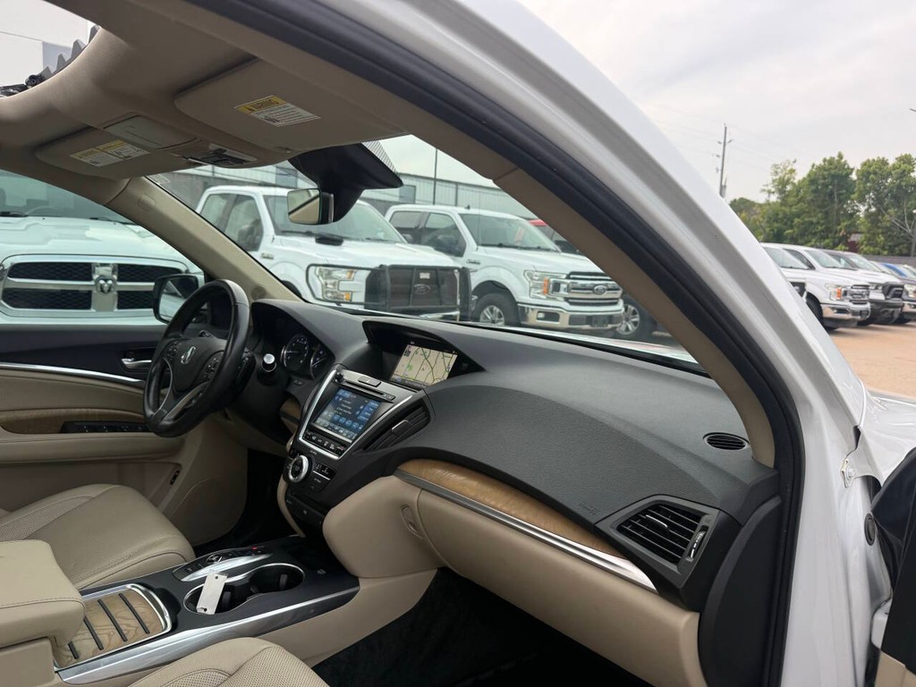 Acura MDX Vehicle Full-screen Gallery Image 09