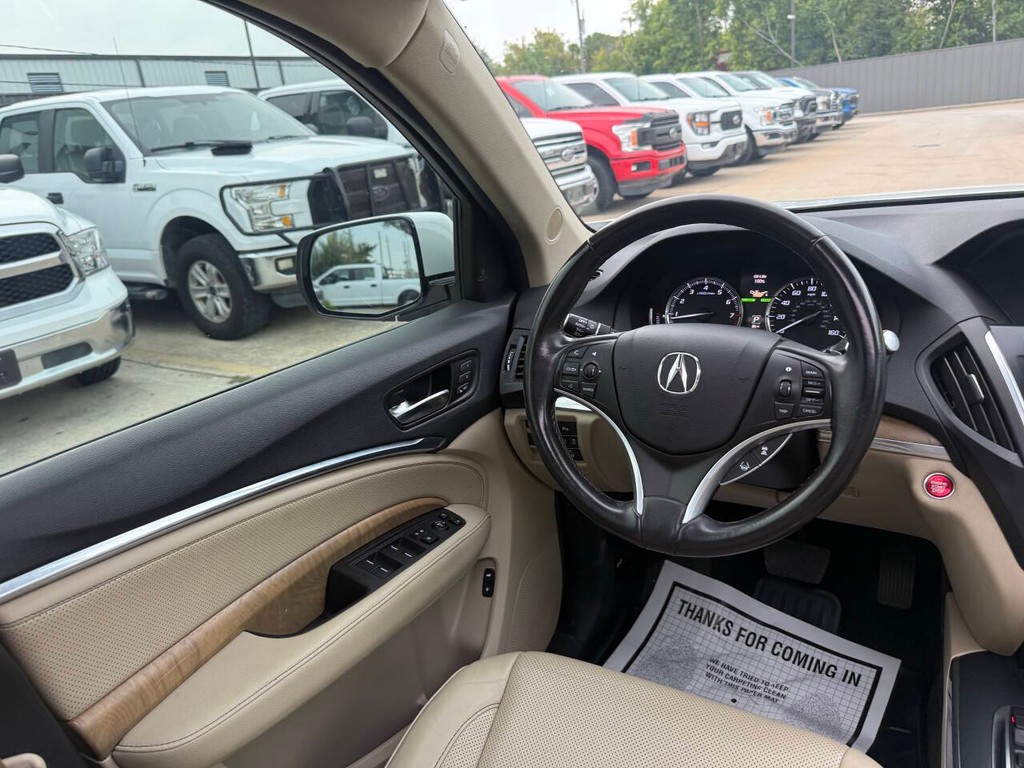 Acura MDX Vehicle Full-screen Gallery Image 22