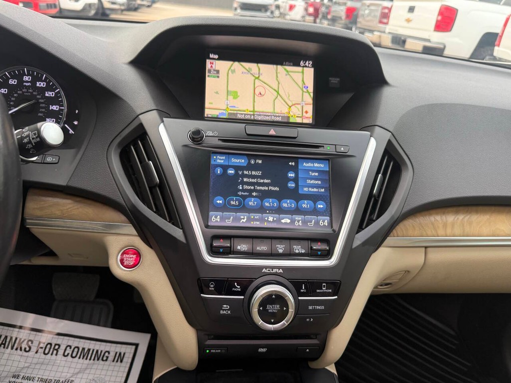 Acura MDX Vehicle Full-screen Gallery Image 27