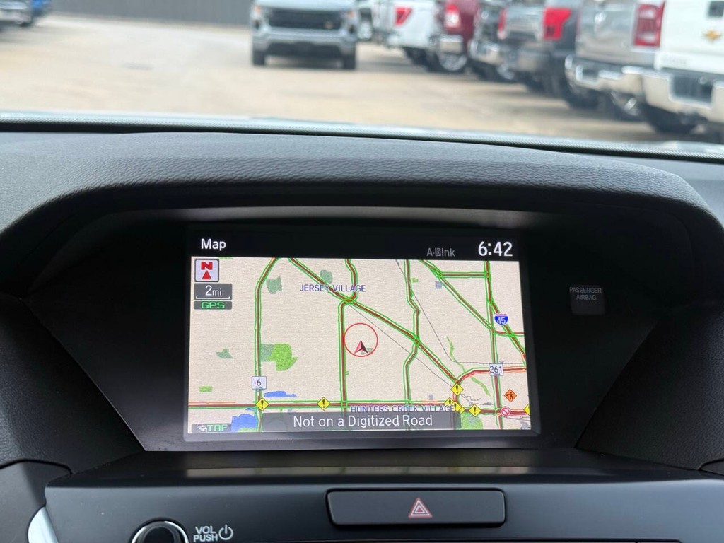 Acura MDX Vehicle Full-screen Gallery Image 28