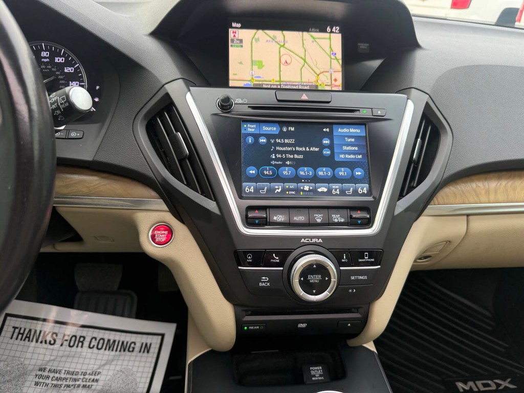 Acura MDX Vehicle Full-screen Gallery Image 31